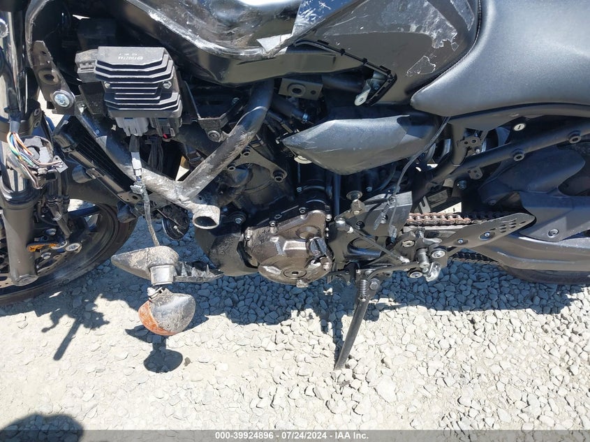 2019 YAMAHA MT07 VIN: JYARM27E3KA004626