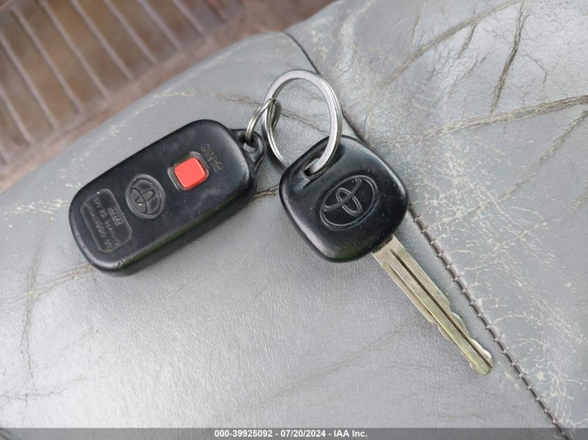 1999 Toyota Sienna Xle VIN: 4T3ZF13C5XU113479 Lot: 39925092