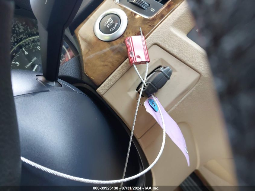 2008 BMW 328I VIN: WBAVA37578NL55202 Lot: 39925130