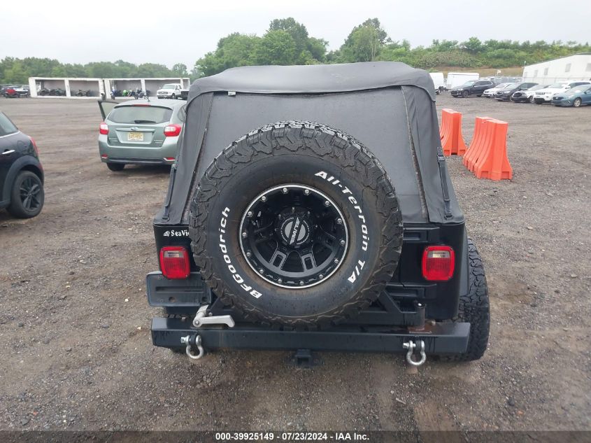 2005 Jeep Wrangler Unlimited VIN: 1J4FA44S55P303388 Lot: 39925149