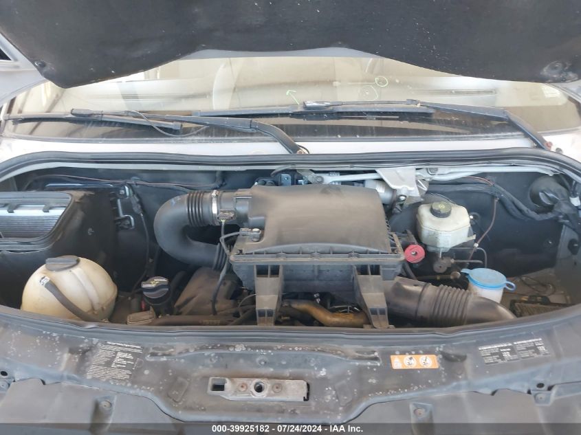 2008 Dodge Sprinter Wagon 2500 VIN: WDWPE745885243498 Lot: 39925182