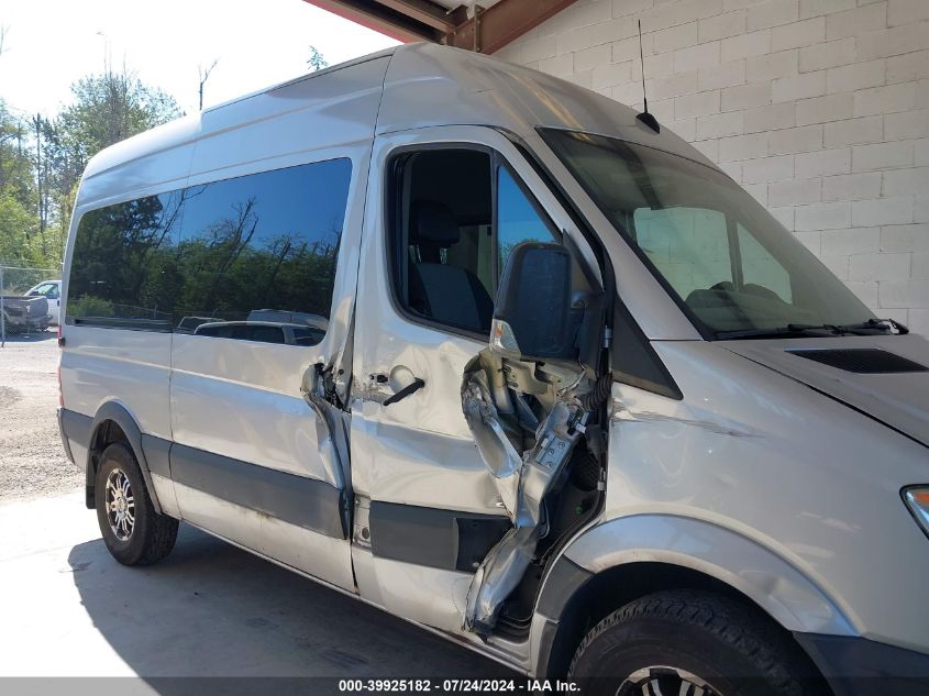 2008 Dodge Sprinter Wagon 2500 VIN: WDWPE745885243498 Lot: 39925182