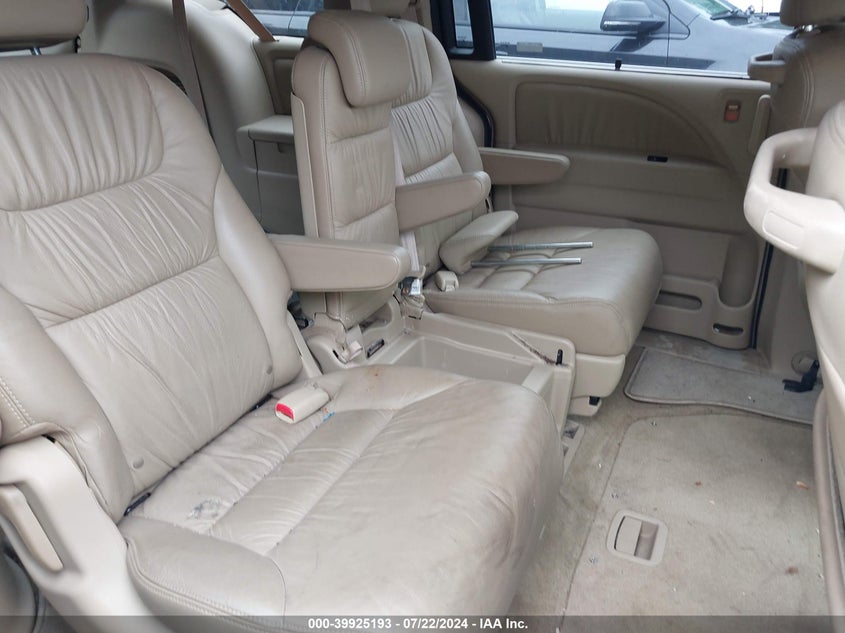 2008 Honda Odyssey Ex-L VIN: 5FNRL38758B070995 Lot: 39925193