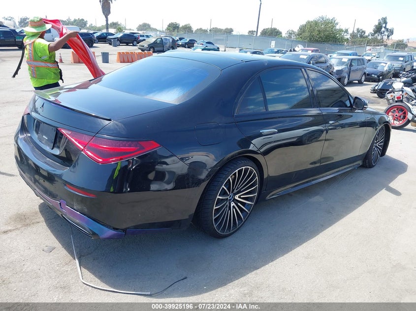 2022 MERCEDES-BENZ S 580 4MATIC - W1K6G7GB2NA136854