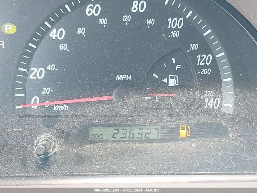 2003 Toyota Camry Le VIN: 4T1BE32KX3U662011 Lot: 39925283