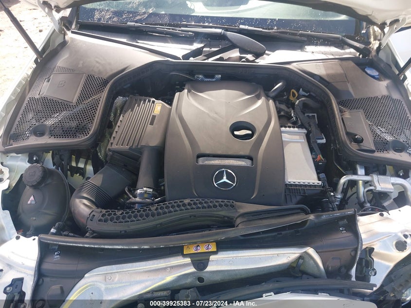 VIN 55SWF4JB3JU265271 2018 MERCEDES-BENZ C 300
