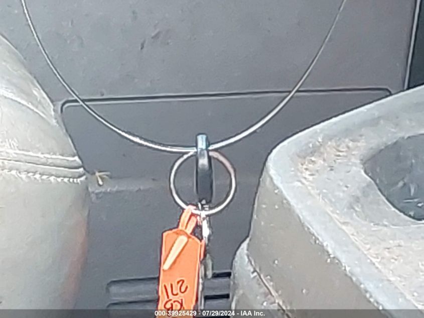 2018 Chevrolet Express 2500 Work Van VIN: 1GCWGAFP3J1332929 Lot: 39925429