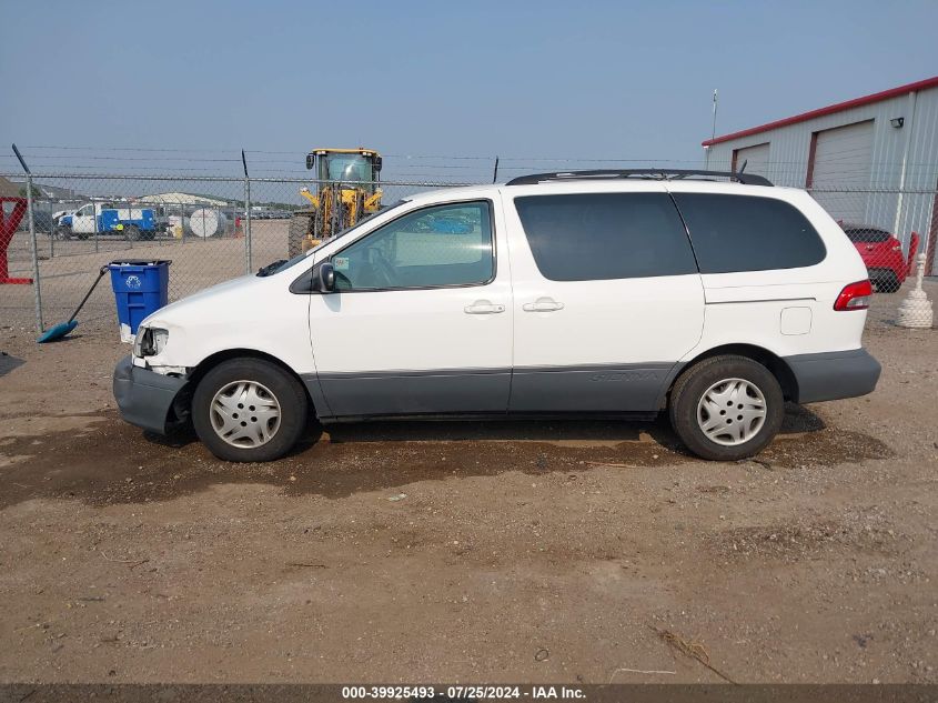 2002 Toyota Sienna Le VIN: 4T3ZF13C12U488889 Lot: 39925493