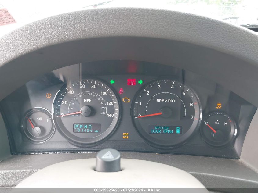 2006 Jeep Grand Cherokee Laredo VIN: 1J4GR48K66C310477 Lot: 39925620