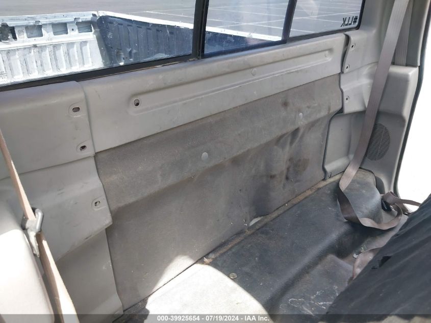 2001 Ford F-150 Xl/Xlt VIN: 1FTZF17201NA68998 Lot: 39925654