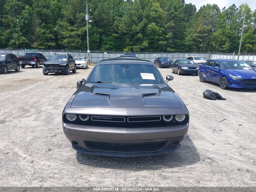 2015 Dodge Challenger Sxt VIN: 2C3CDZAG4FH712313 Lot: 39925716