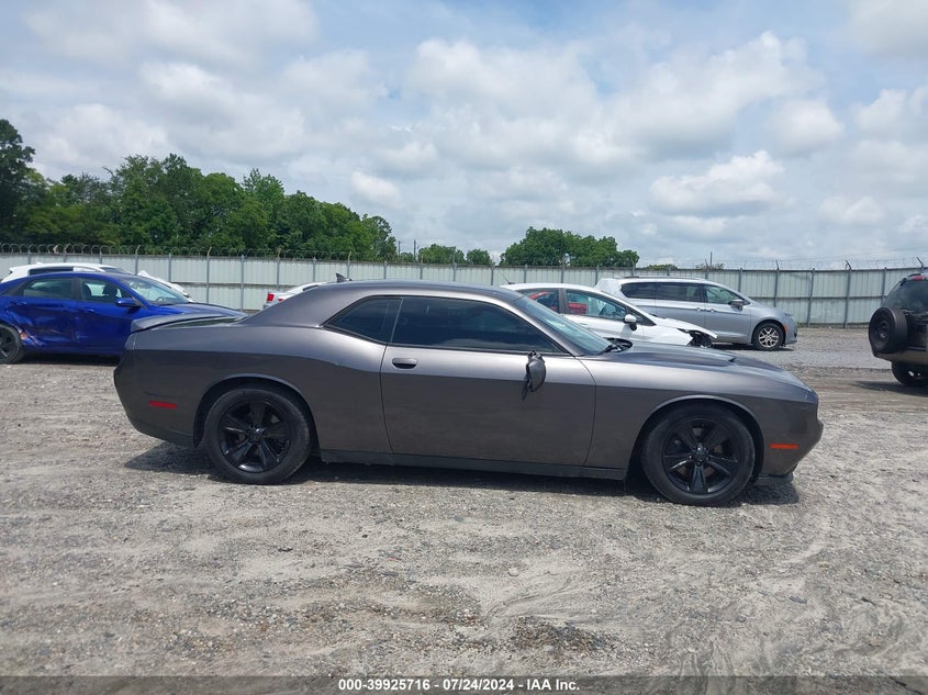 2015 Dodge Challenger Sxt VIN: 2C3CDZAG4FH712313 Lot: 39925716