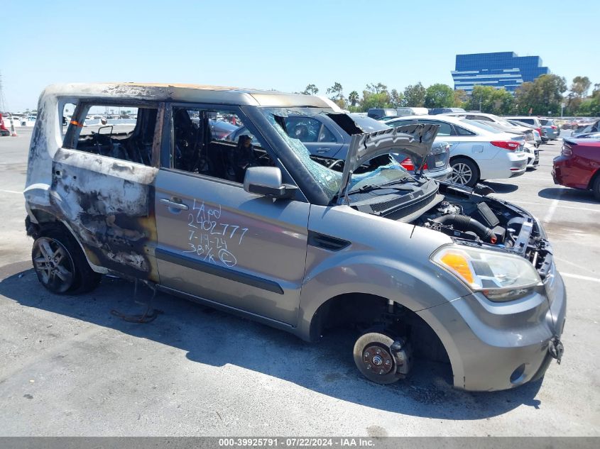 2011 Kia Soul + VIN: KNDJT2A29B7259944 Lot: 39925791