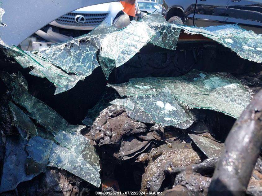 2011 Kia Soul + VIN: KNDJT2A29B7259944 Lot: 39925791