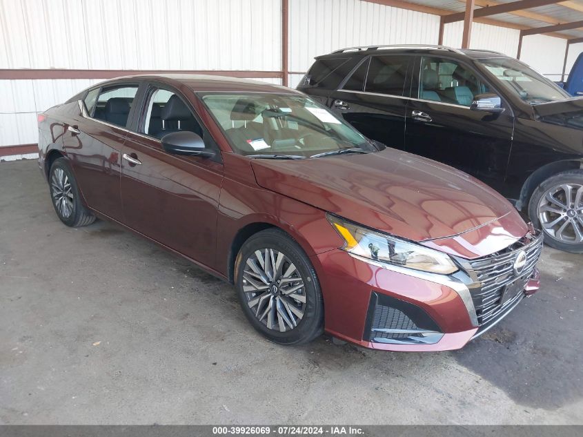 NISSAN ALTIMA SV FWD