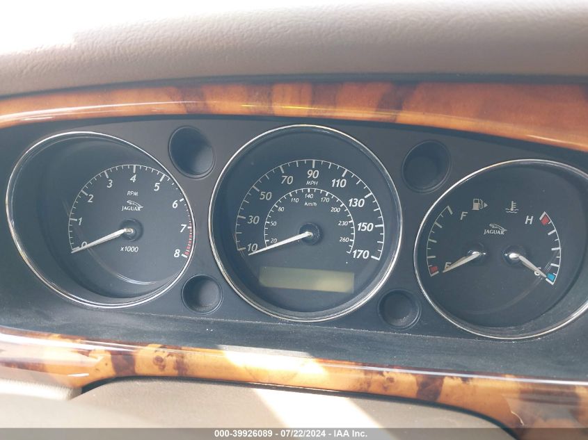 2005 Jaguar Xj Xj8 L VIN: SAJWA79C05SG48144 Lot: 39926089