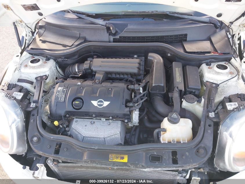 2011 Mini Cooper VIN: WMWSU3C52BT183910 Lot: 39926132