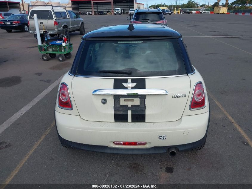 2011 Mini Cooper VIN: WMWSU3C52BT183910 Lot: 39926132