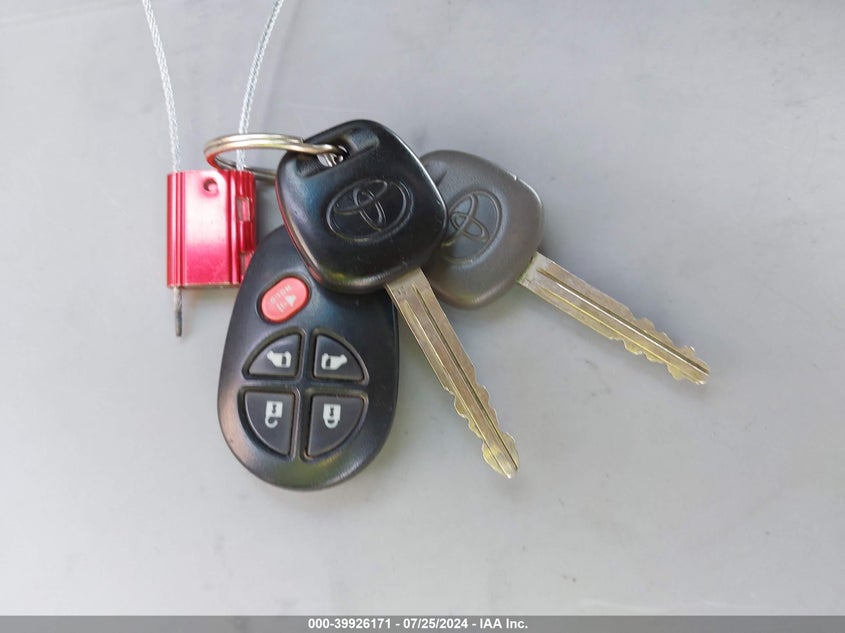 2015 Toyota Sienna Le 7 Passenger VIN: 5TDJK3DC7FS099104 Lot: 39926171