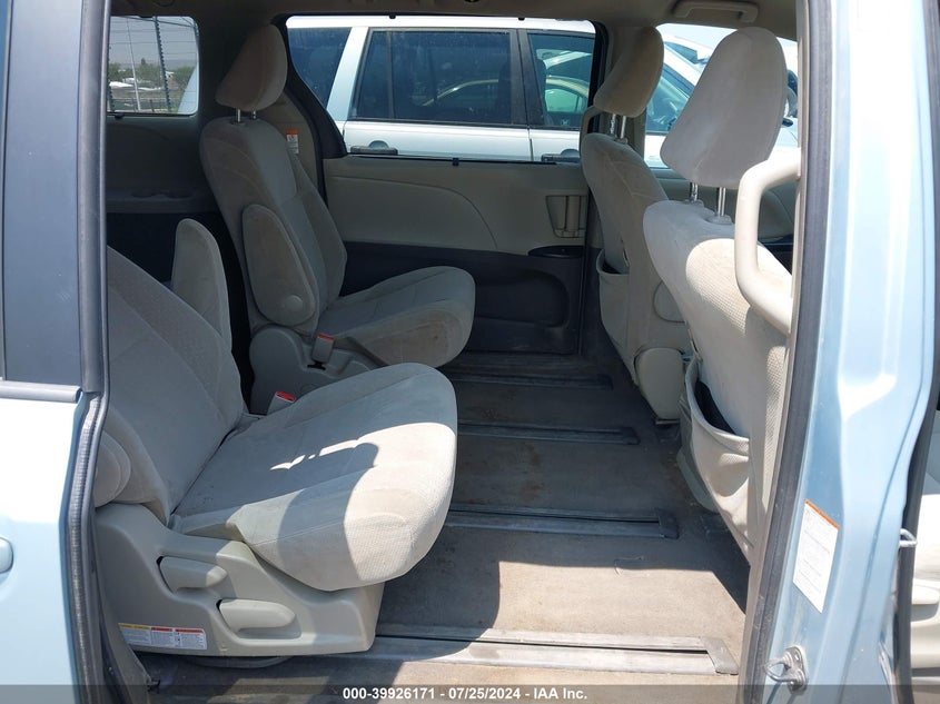 2015 Toyota Sienna Le 7 Passenger VIN: 5TDJK3DC7FS099104 Lot: 39926171