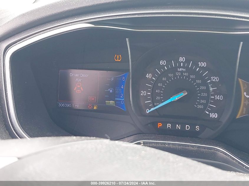 2013 Ford Fusion Titanium VIN: 3FA6P0D91DR256769 Lot: 39926210