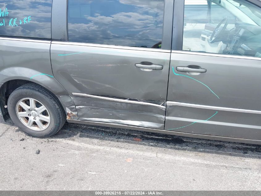 2010 Chrysler Town & Country Touring Plus VIN: 2A4RR8DX9AR321040 Lot: 39926215