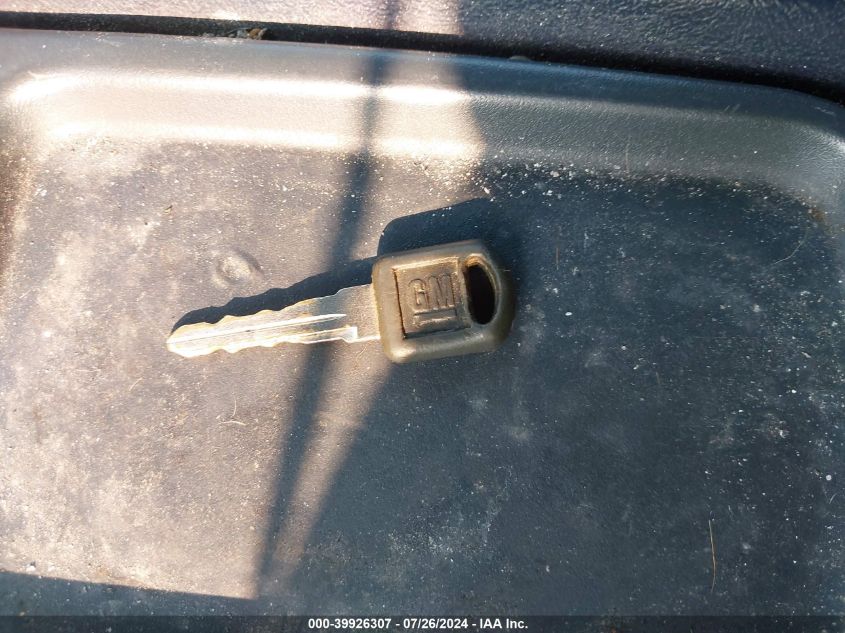 1998 Chevrolet Tahoe Ls VIN: 1GNEK13R4WJ376100 Lot: 39926307