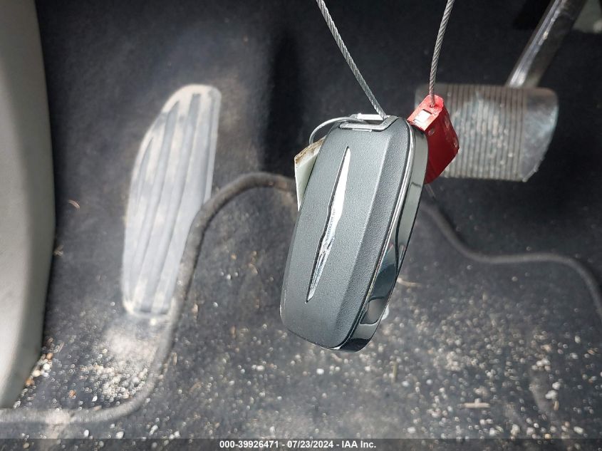 2020 Chrysler Pacifica Touring L VIN: 2C4RC1BGXLR279918 Lot: 39926471