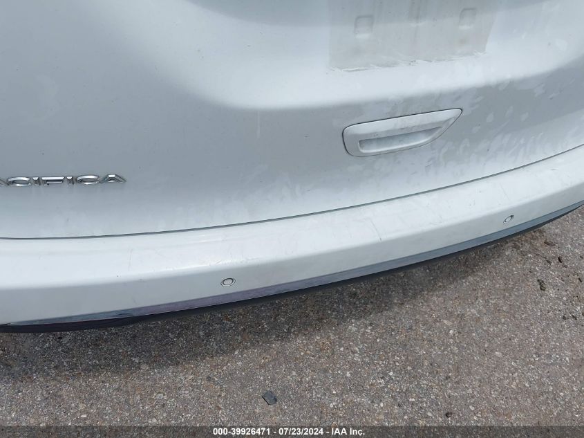 2020 Chrysler Pacifica Touring L VIN: 2C4RC1BGXLR279918 Lot: 39926471