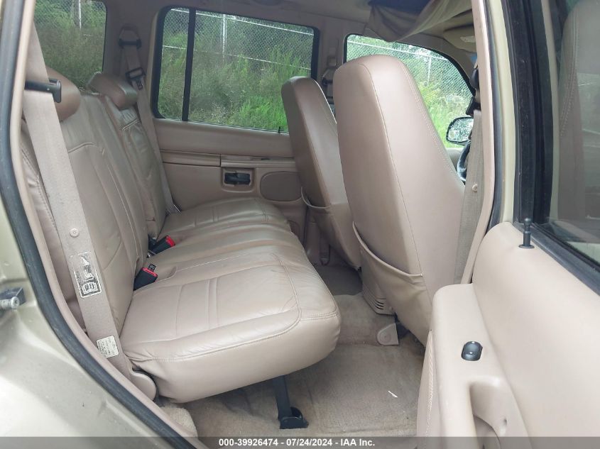 2000 Ford Explorer Xlt VIN: 1FMZU83P2YZC49924 Lot: 39926474