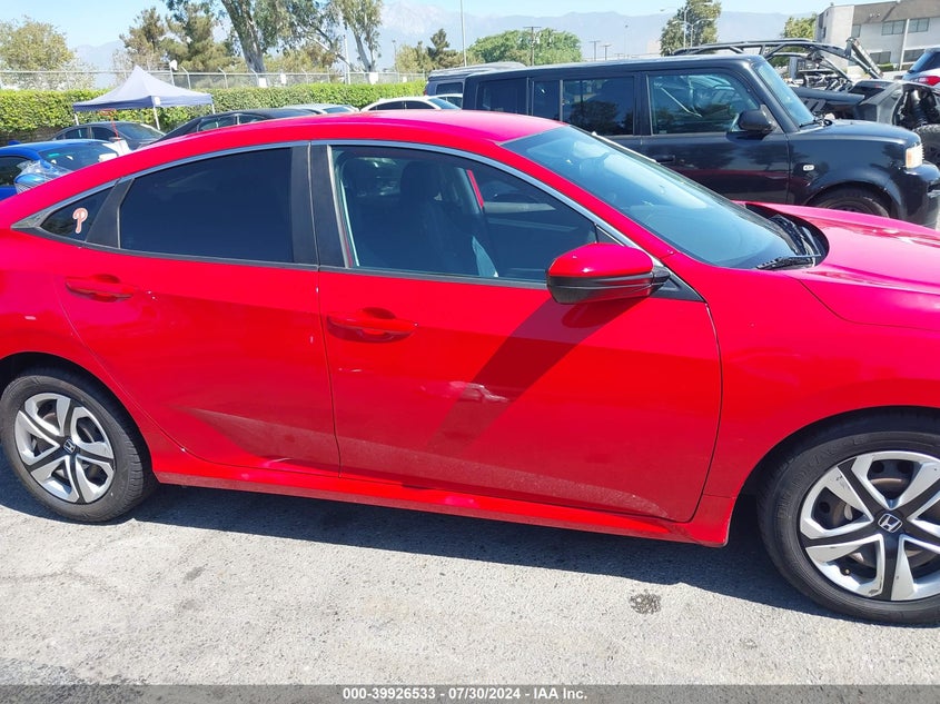 VIN 2HGFC2F50JH529480 2018 HONDA CIVIC LX