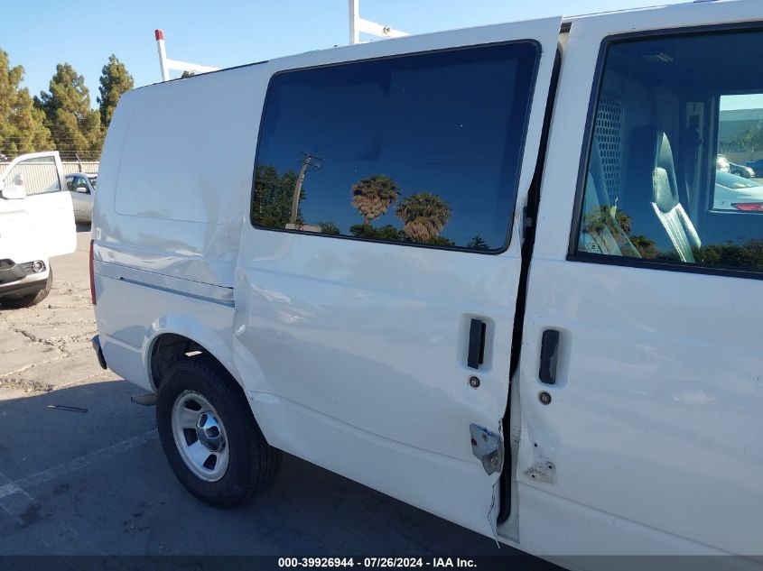 2002 Chevrolet Astro VIN: 1GCDM19X32B136996 Lot: 39926944