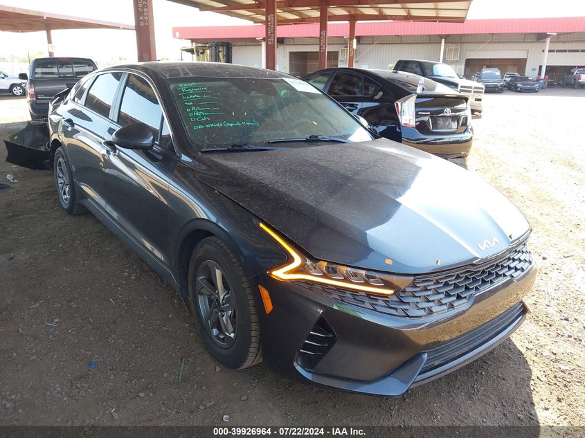 2022 Kia K5 Lxs VIN: 5XXG14J21NG136890 Lot: 39926964