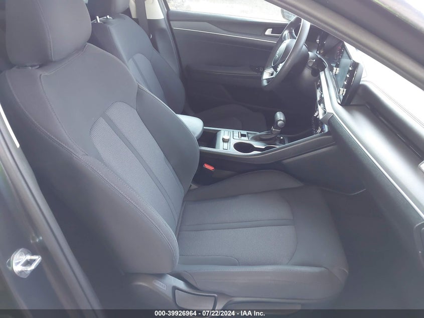 2022 Kia K5 Lxs VIN: 5XXG14J21NG136890 Lot: 39926964