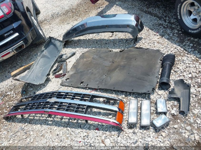 1988 Chevrolet Gmt-400 C1500 VIN: 1GCDC14K0JE129189 Lot: 39927011