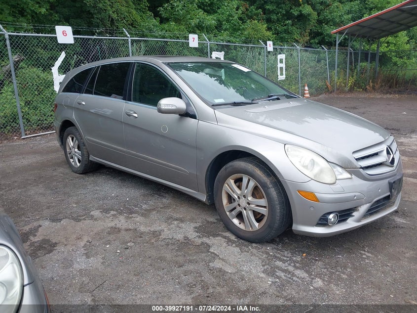 2008 Mercedes-Benz R 350 4Matic VIN: 4JGCB65E08A083218 Lot: 39927191