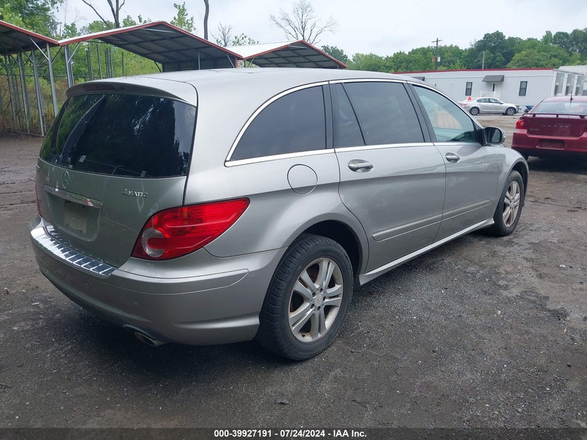 2008 Mercedes-Benz R 350 4Matic VIN: 4JGCB65E08A083218 Lot: 39927191