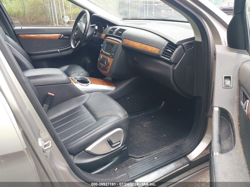 2008 Mercedes-Benz R 350 4Matic VIN: 4JGCB65E08A083218 Lot: 39927191