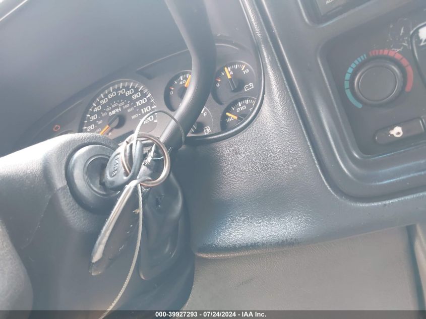 2003 Chevrolet Tahoe C1500 VIN: 1GNEC13Z43R227194 Lot: 39927293