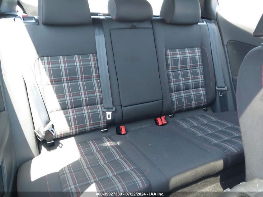 2011 Volkswagen Gti 2-Door VIN: WVWFD7AJ7BW103415 Lot: 39927330