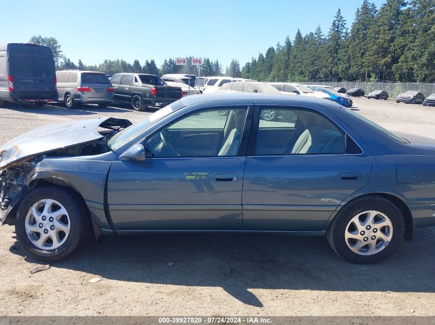 2000 Toyota Camry Le V6 VIN: JT2BF22K7Y0270073 Lot: 39927820