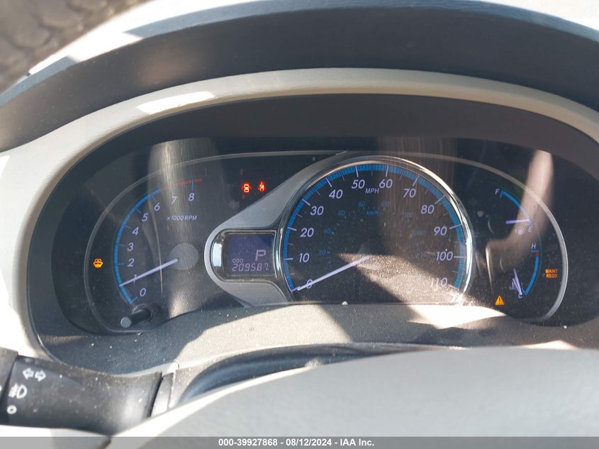 2011 Toyota Sienna Xle V6 VIN: 5TDYK3DC4BS161261 Lot: 39927868