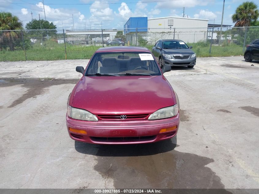 1995 Toyota Camry Le VIN: 4T1SK12E4SU622576 Lot: 39927885