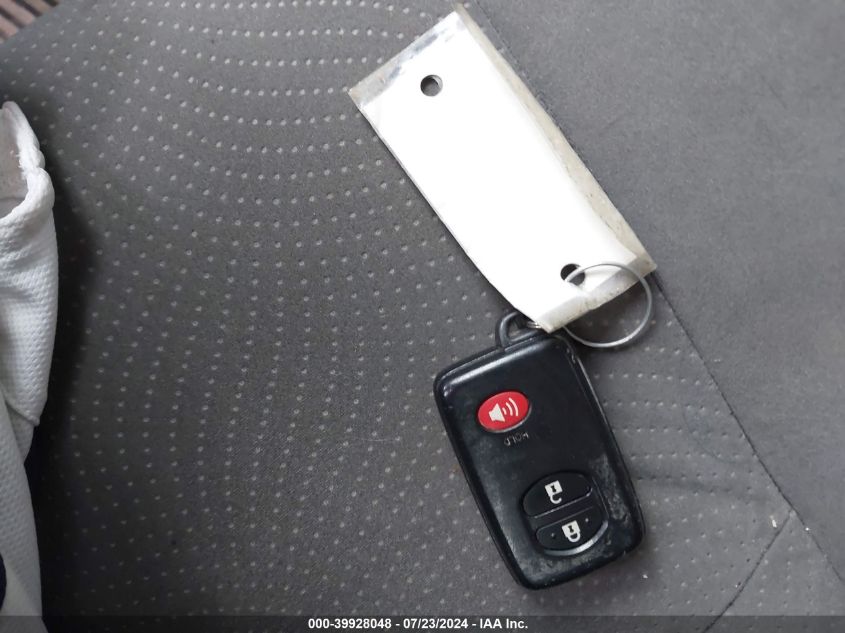 2011 Toyota Prius Two VIN: JTDKN3DU8B1406856 Lot: 39928048