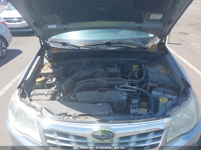 2012 Subaru Forester 2.5X Limited VIN: JF2SHBEC2CH420415 Lot: 39928158