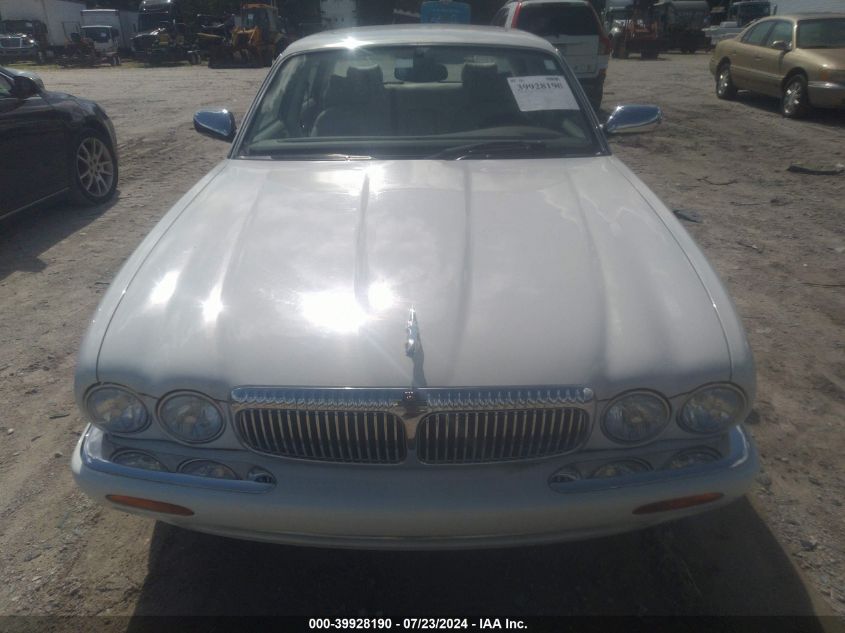 1999 Jaguar Xj8 Vanden Plas VIN: SAJKX6046XC859551 Lot: 39928190