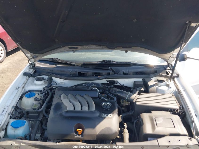 2005 Volkswagen Golf Gl 2.0L VIN: 9BWFL61J854034883 Lot: 39928213