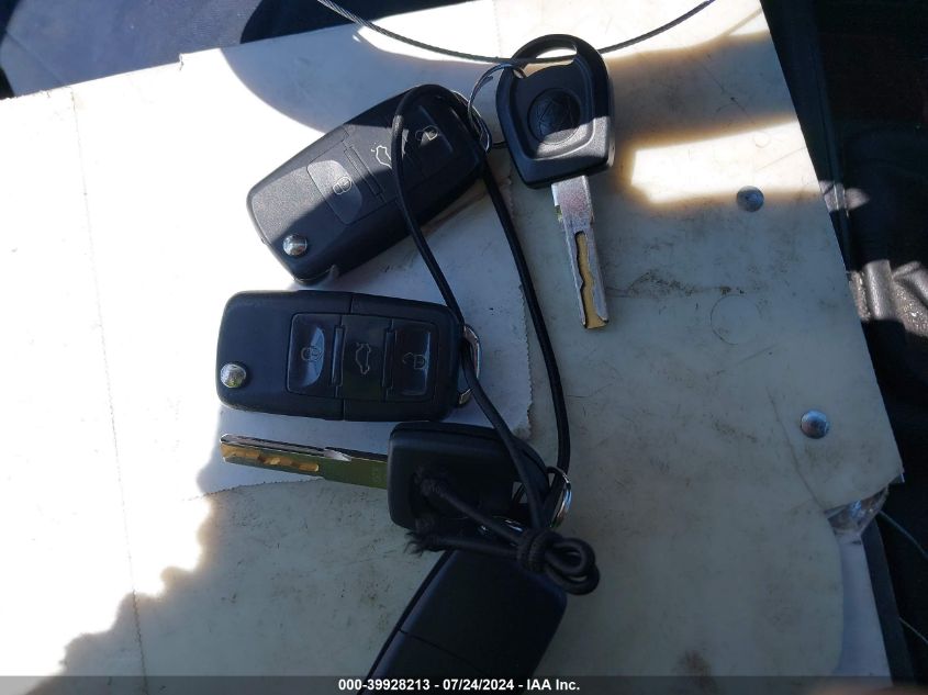 2005 Volkswagen Golf Gl 2.0L VIN: 9BWFL61J854034883 Lot: 39928213