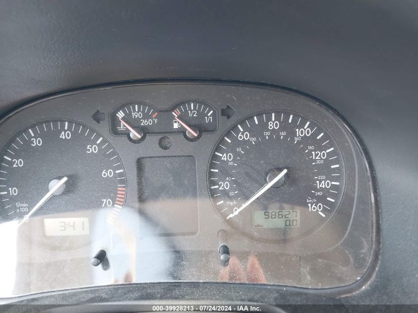 2005 Volkswagen Golf Gl 2.0L VIN: 9BWFL61J854034883 Lot: 39928213