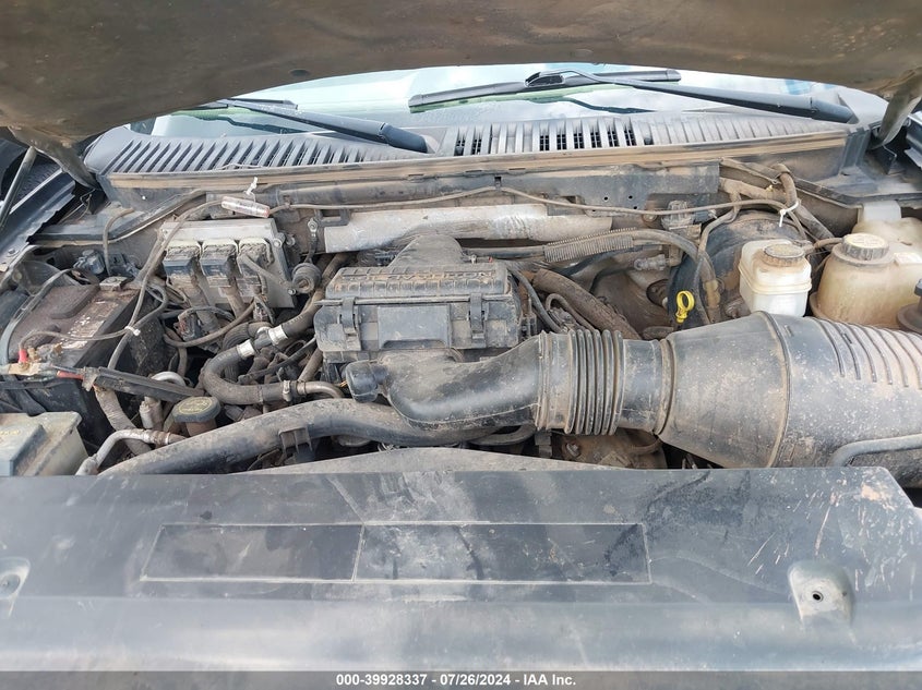 2006 Ford Expedition Eddie Bauer/King Ranch VIN: 1FMFU18546LA66543 Lot: 39928337